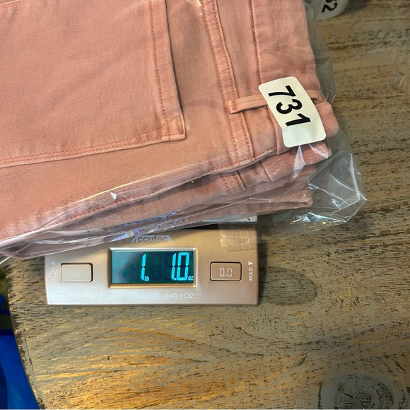 Frame Size 30 Le Crop Mini Boot Cut Crop Jeans Peony Pink - Picture 10 of 11